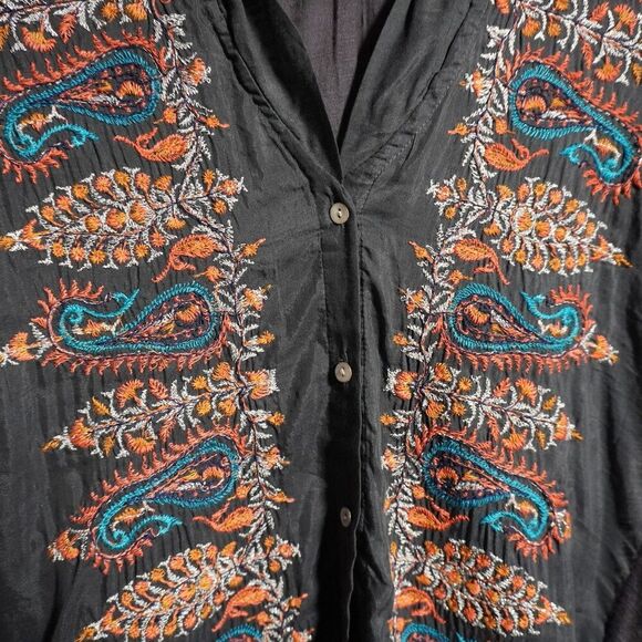 Burning Torch Anthro Silk Cotton Gray‎ Paisley Embroidered Button Top Boho Sz S - Picture 6 of 7
